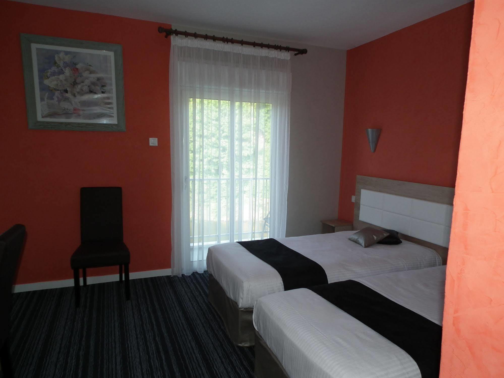 Hotel Logis Cosy - Le Moulin Neuf - Chantonnay